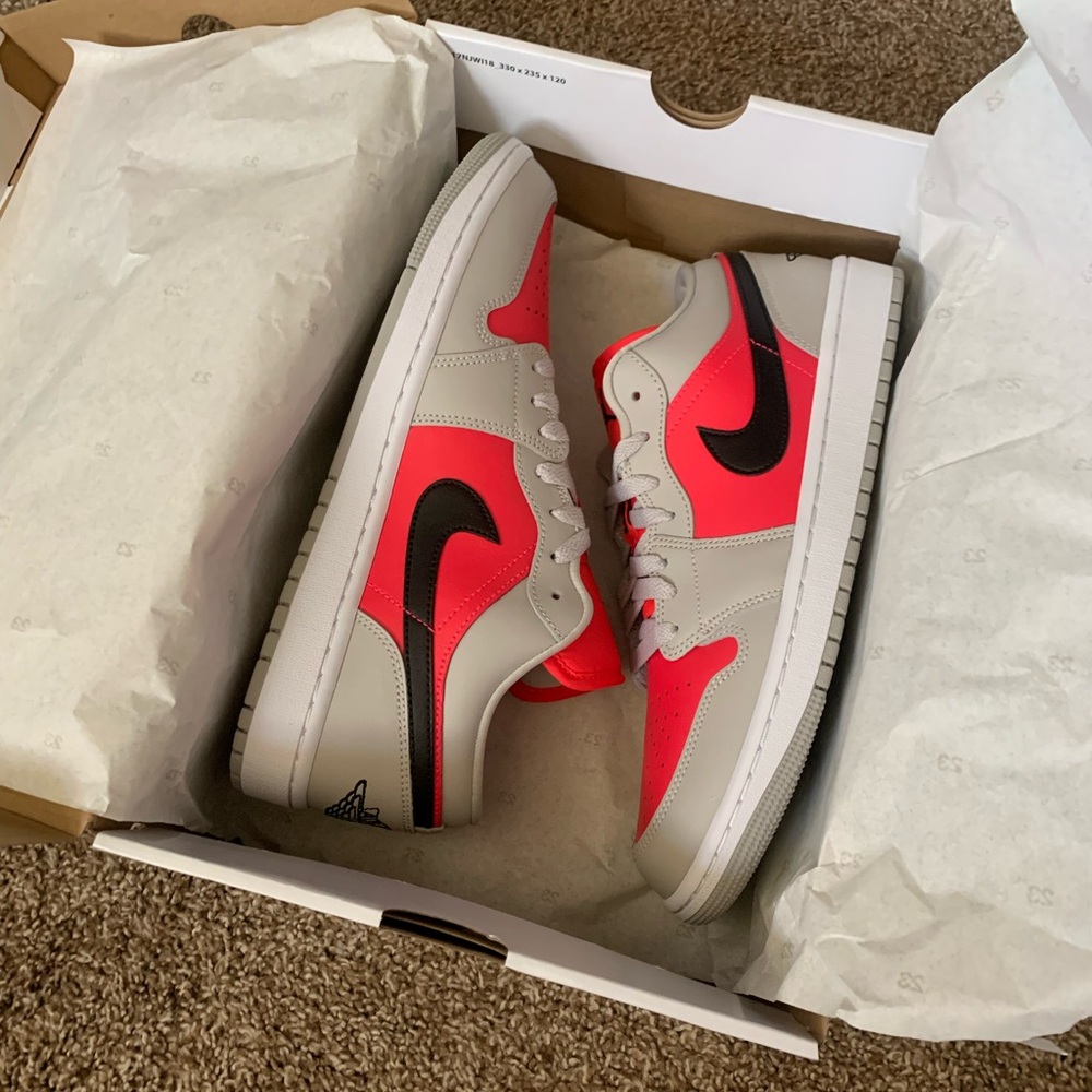 Air Jordan 1 low